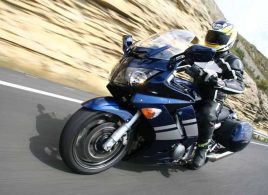 Jenis-Jenis Motor (Yamaha FJR 1300)
